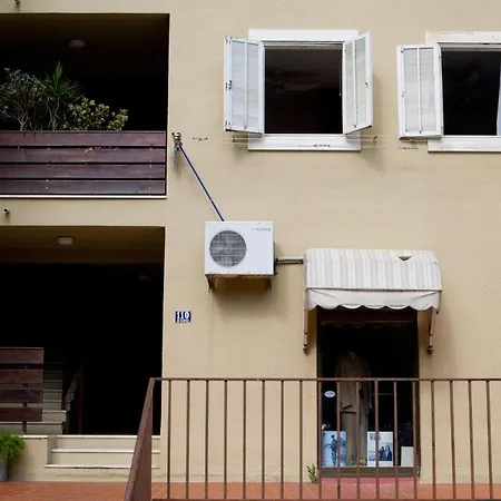 Neretvanka - Twin With Shared Bathroom Apartment